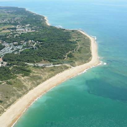 vue aérienne plage des sables vignier direkter zugang zum meer nouvelle aquitaine